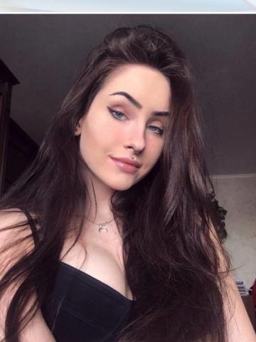 Камилла